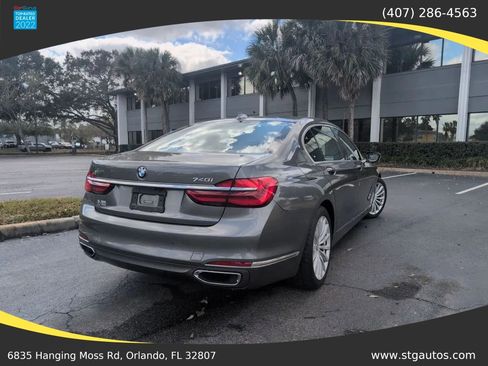 Used 2016 BMW 740i RWD image 5