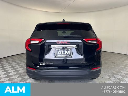Used 2024 GMC Terrain SLE AWD/4WD image 8