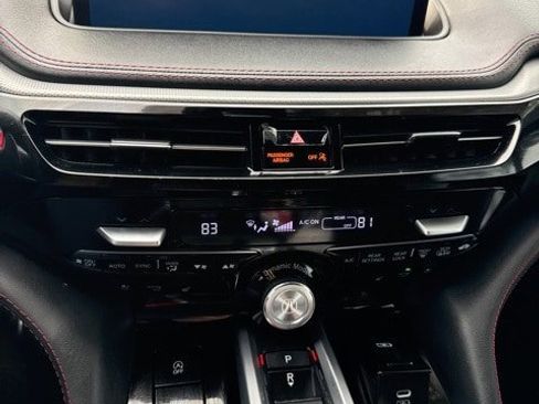 Used 2023 Acura MDX A-Spec image 12