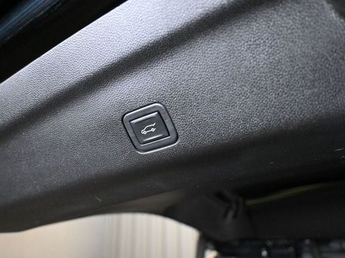 Used 2023 Cadillac Escalade Sport w/ Touring Package RWD image 22