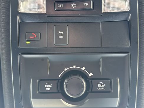 Used 2022 Toyota Tacoma TRD Off-Road image 27