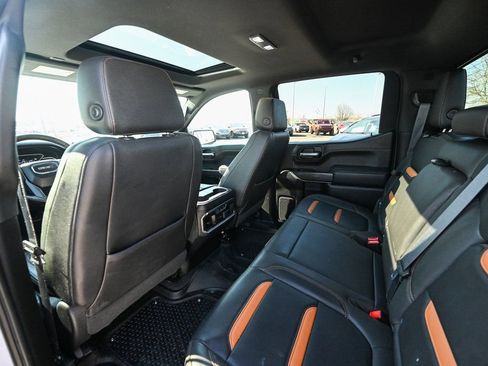 Used 2021 GMC Sierra 1500 AT4 w/ AT4 Premium Package image 22