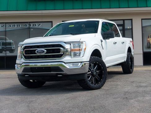 Used 2021 Ford F150 XLT w/ Equipment Group 301A Mid AWD/4WD image 6
