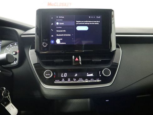 Used 2024 Toyota Corolla LE image 41