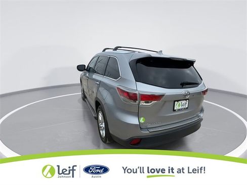 Used 2015 Toyota Highlander Limited Platinum image 9