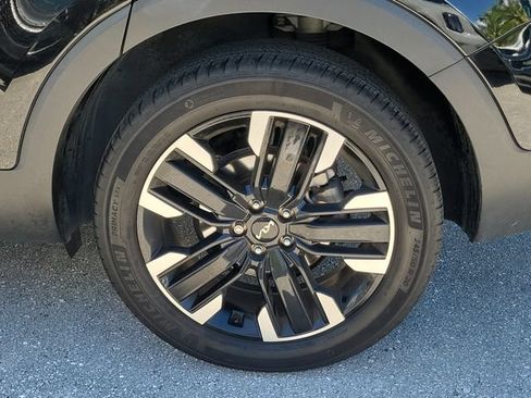 Certified 2024 Kia Telluride SX Prestige AWD/4WD image 7