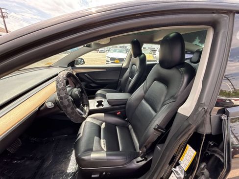Used 2023 Tesla Model 3 Standard Range RWD image 14