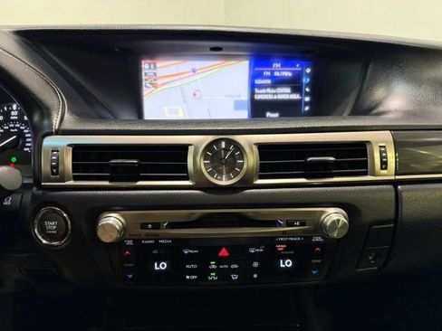 Used 2016 Lexus GS 200t RWD image 23