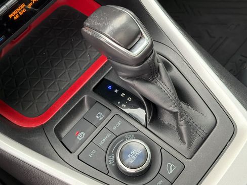 Used 2020 Toyota RAV4 TRD Off-Road w/ TRD Off-Road Weather Package AWD/4WD image 23