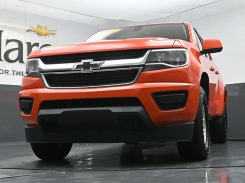 Used 2019 Chevrolet Colorado W/T w/ WT Convenience Package AWD/4WD image 4
