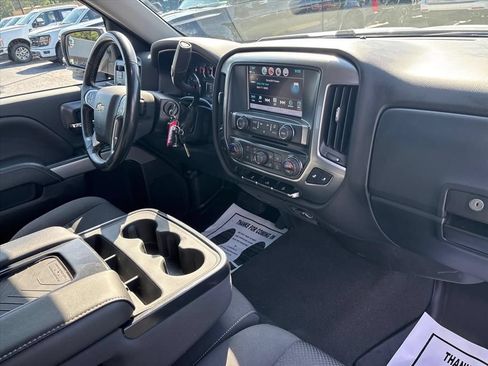 Used 2018 Chevrolet Silverado 1500 LT w/ All Star Edition AWD/4WD image 13