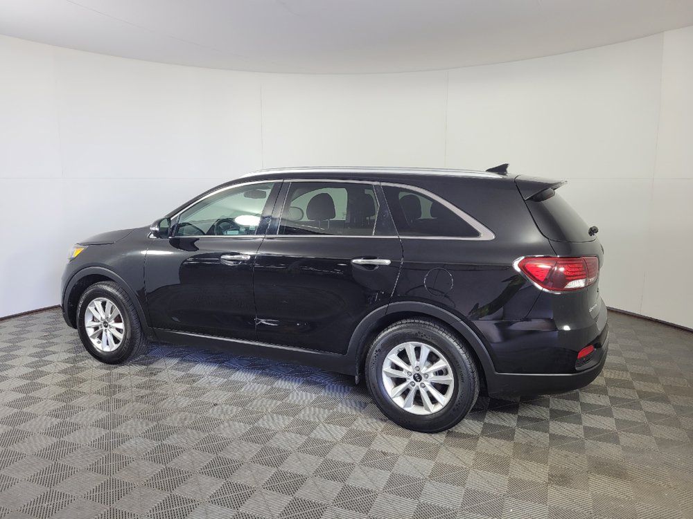Used 2019 Kia Sorento FWD w/ LX Convenience Package image 3