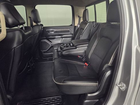 Used 2019 RAM 1500 Laramie AWD/4WD image 24