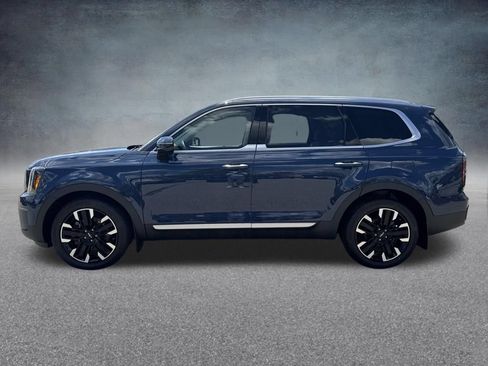 Used 2023 Kia Telluride SX AWD/4WD image 3