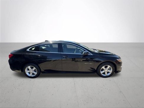 Used 2023 Chevrolet Malibu LT FWD image 4