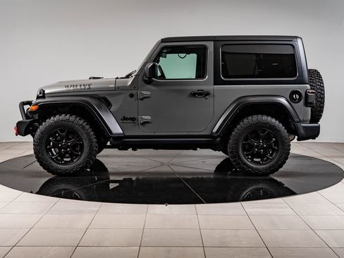 Used 2022 Jeep Wrangler Sport AWD/4WD image 5