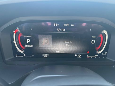Used 2026 Nissan Rogue SL FWD image 43