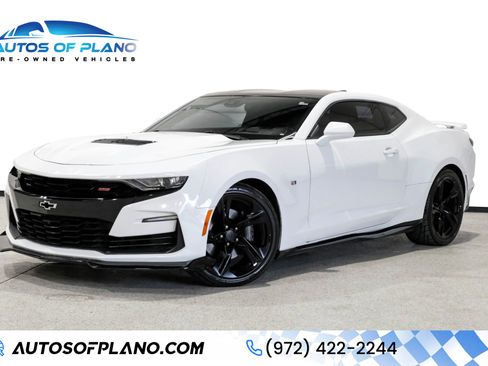 Used 2019 Chevrolet Camaro SS image 1
