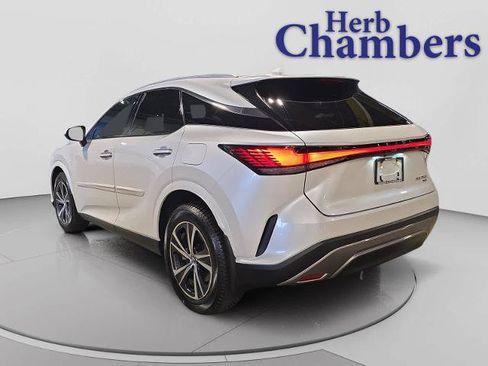 Used 2023 Lexus RX 350 Premium w/ Accessory Package AWD/4WD image 3