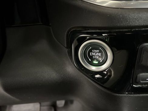 Certified 2024 GMC Sierra 2500 SLT w/ SLT Convenience Package image 16