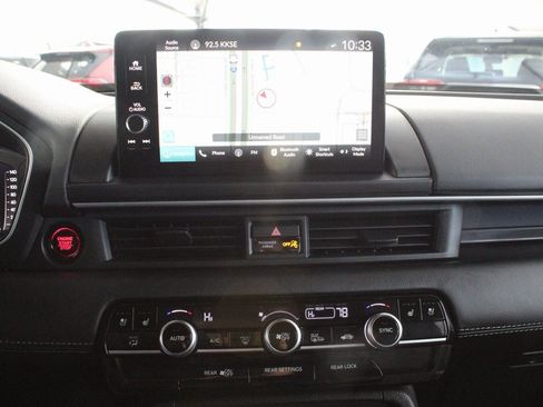 Used 2025 Honda Pilot Elite image 5