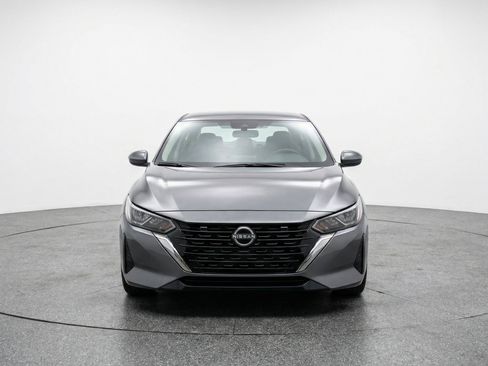 Used 2025 Nissan Sentra SV FWD image 2