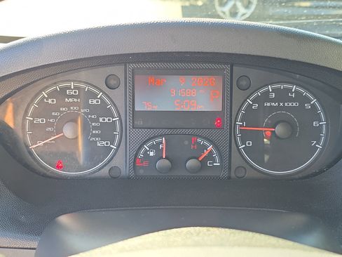 Used 2021 RAM ProMaster 2500 w/ Convenience Group image 23