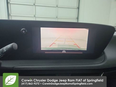 Used 2024 Buick Encore GX Sport Touring image 25