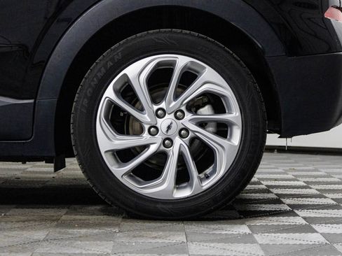 Certified 2023 Chevrolet Bolt EUV LT image 44