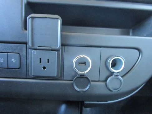 Used 2021 Chevrolet Express 2500 LT w/ LT Preferred Equipment Group image 15