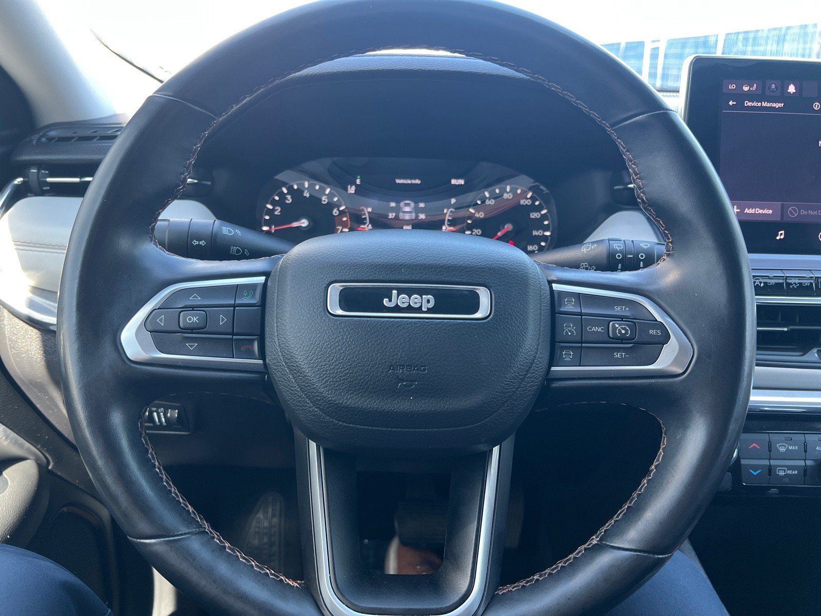 Used 2022 Jeep Compass Limited AWD/4WD image 25