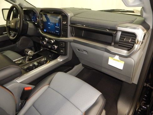 New 2025 Ford F150 Lariat w/ Equipment Group 501A Mid image 19