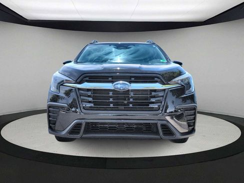 Certified 2023 Subaru Ascent Premium w/ Convenience Package AWD/4WD image 3