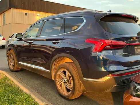 Used 2022 Hyundai Santa Fe SEL w/ Convenience + Premium Package image 5
