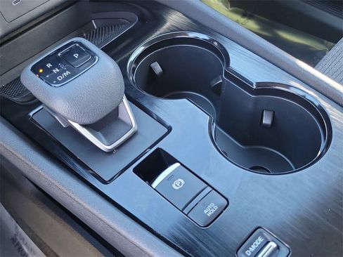 Certified 2023 Nissan Rogue SV image 13