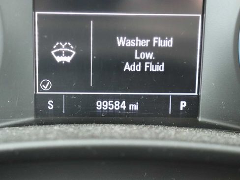 Used 2018 Chevrolet Equinox LT FWD image 11