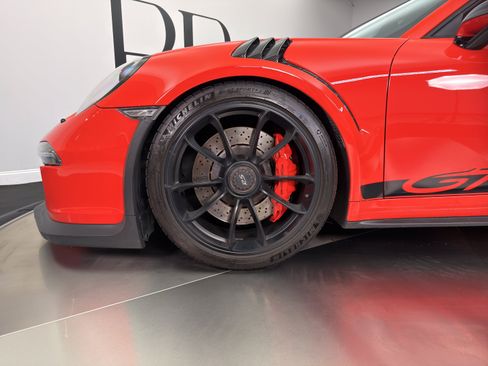 Used 2016 Porsche 911 GT3 RS RWD image 4