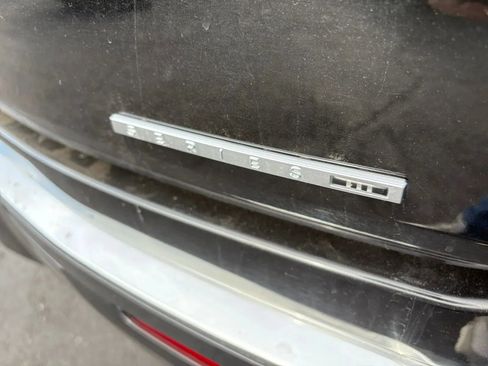 Used 2024 Jeep Wagoneer Series III w/ HD Trailer Tow Package image 20