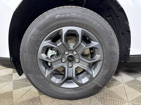 New 2026 Ford Maverick XLT FWD image 12