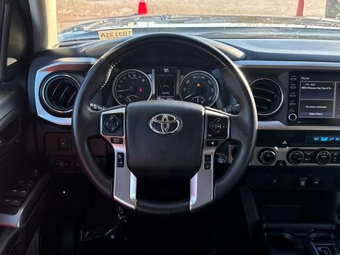 Used 2023 Toyota Tacoma 4x4 Double Cab image 12