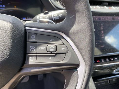 New 2026 Jeep Grand Cherokee Limited AWD/4WD image 15