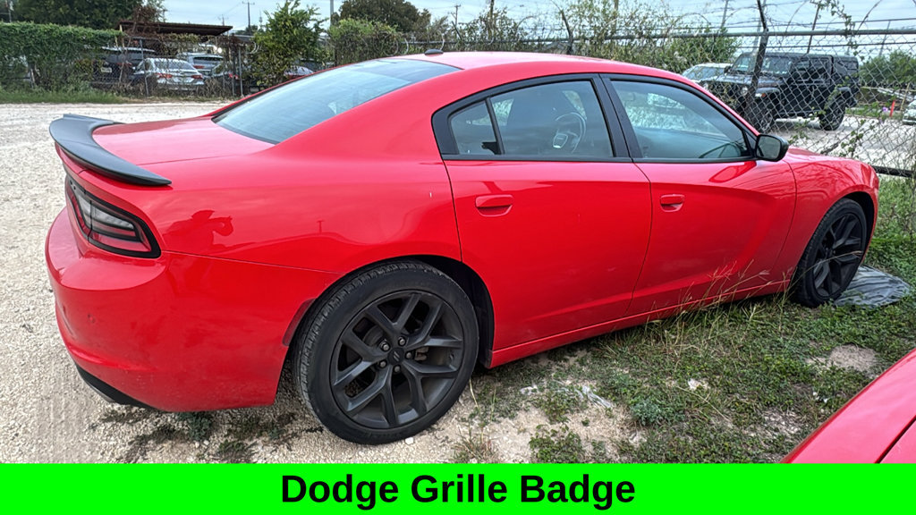 Used 2021 Dodge Charger SXT w/ Blacktop Package RWD image 6