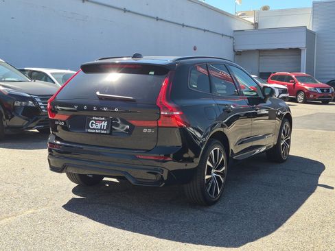 Used 2023 Volvo XC60 B5 Plus w/ Protection Package Premier AWD/4WD image 3