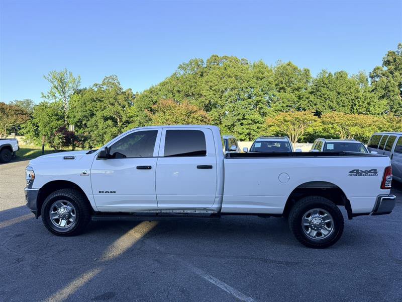 Used 2022 RAM 2500 Tradesman w/ Chrome Appearance Group AWD/4WD image 8