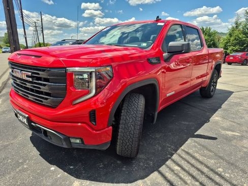 Used 2024 GMC Sierra 1500 Elevation AWD/4WD image 3