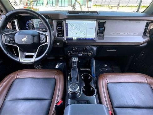 Used 2023 Ford Bronco Outer Banks AWD/4WD image 12