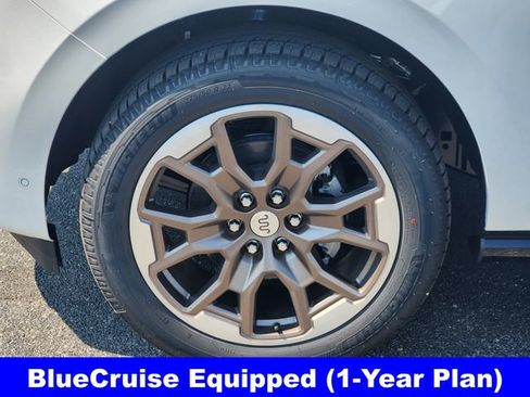 New 2025 Ford Expedition King Ranch image 11