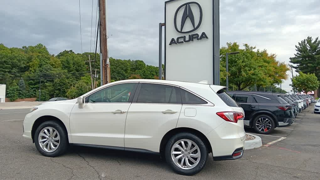 Used 2018 Acura RDX FWD image 2