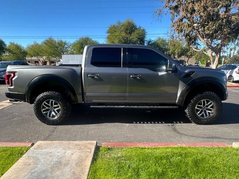 Used 2017 Ford F150 Raptor w/ Equipment Group 802A Luxury image 4