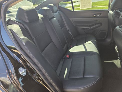Used 2023 Nissan Altima 2.5 SL FWD image 29